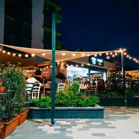Holiday Beach Apartments-Mamaia Nord * Năvodari