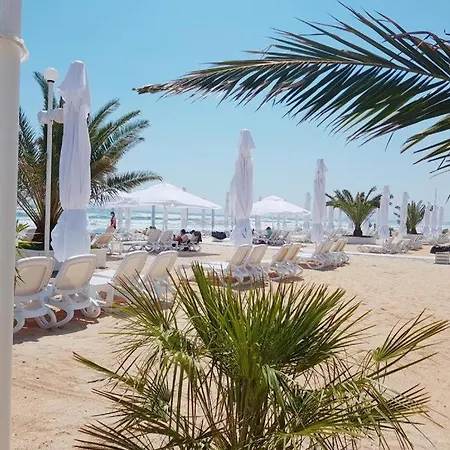 아파트 Holiday Beach Apartments-Mamaia Nord Năvodari